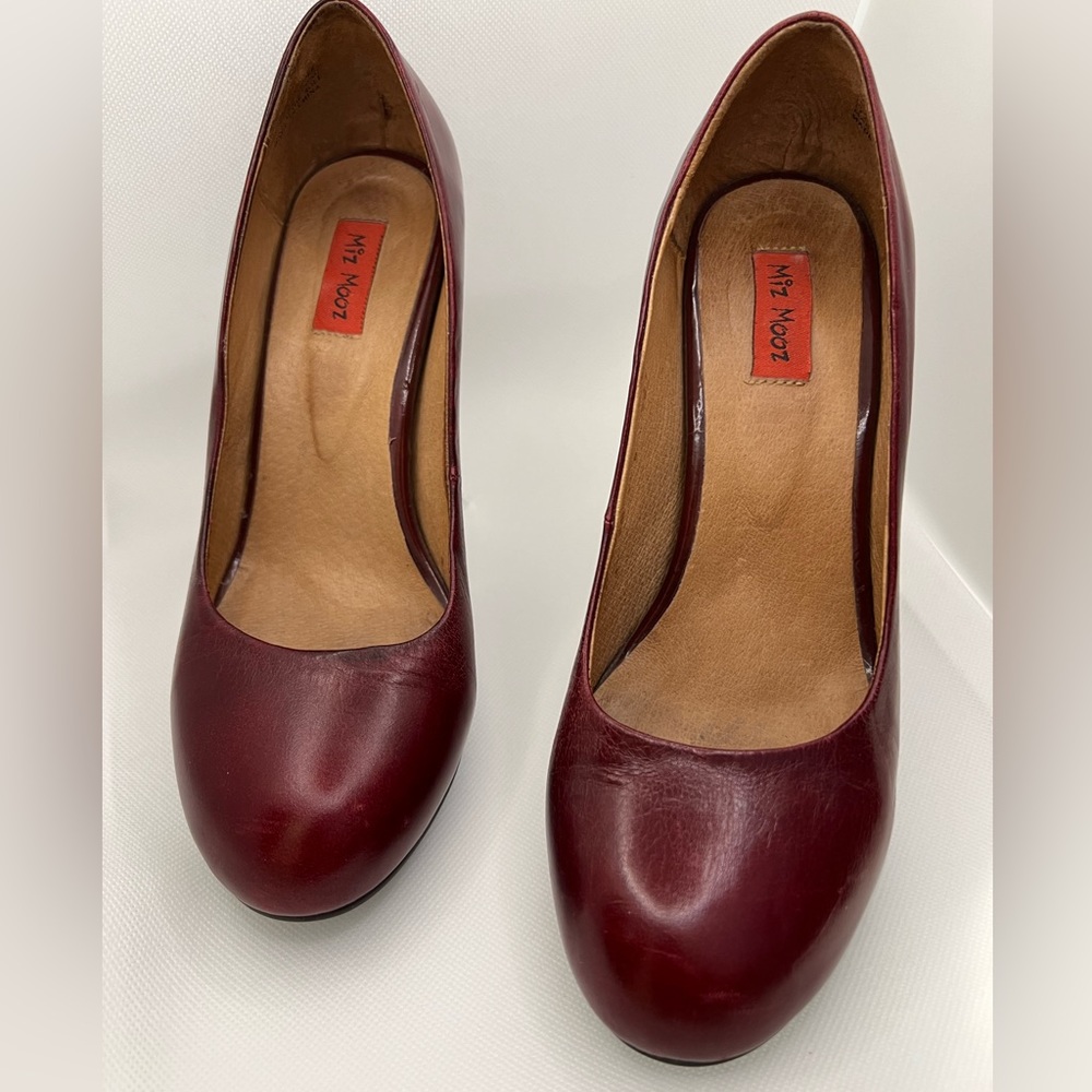 Miz Mooz ‘Nan’ Chunky Heel Red Pump size 7
